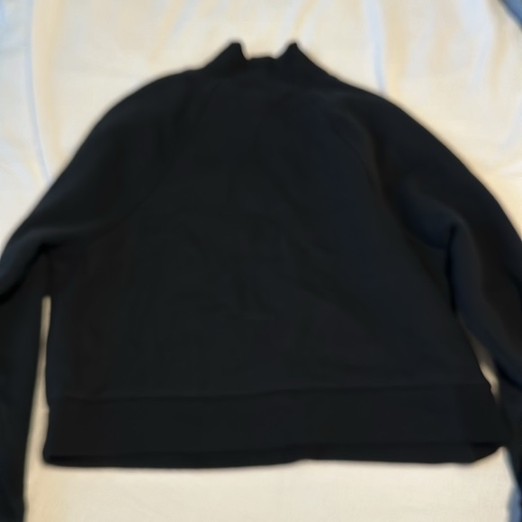 Black sweatshirt mock neck size medium - Picture 4 of 4